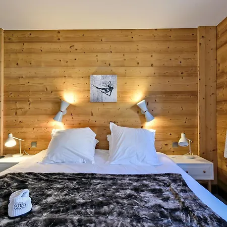 Luxueux 2 Au Coeur De 1850, Balcon, Parking Et Services Inclus - Fr-1-613a-7 * Κουρσεβέλ